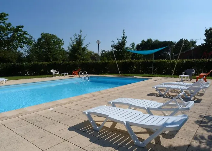 De La Garenne *